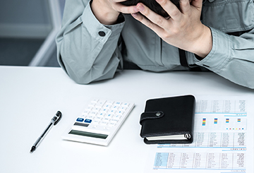 電気料金の高騰に悩む工場のコスト削減